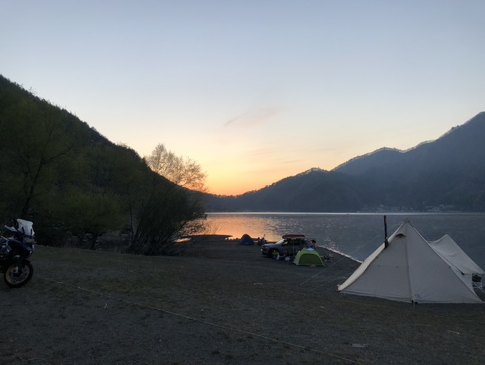 西湖自由キャンプ場　朝