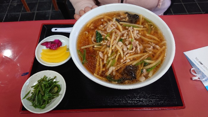 豚肉細切りラーメン