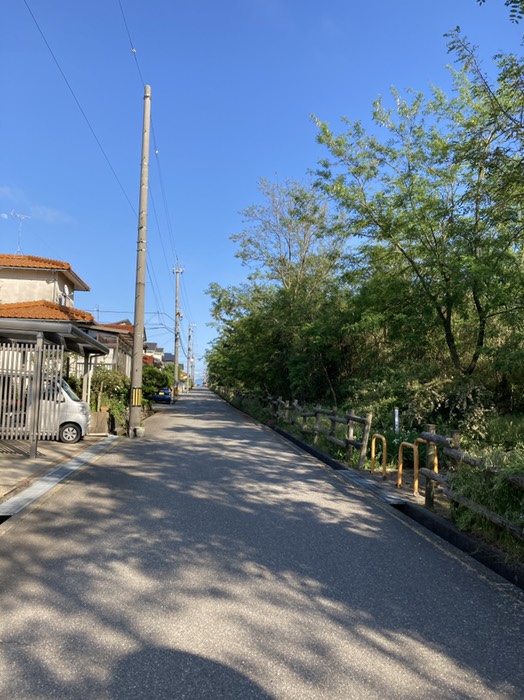 大きな２つの楕円の道の結節点