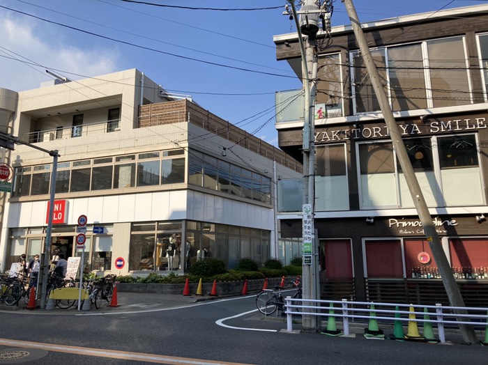 ユニクロとカフェ