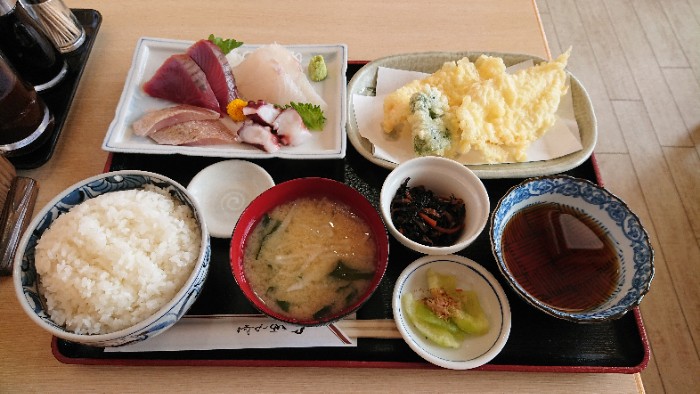 いたこ丸定食上