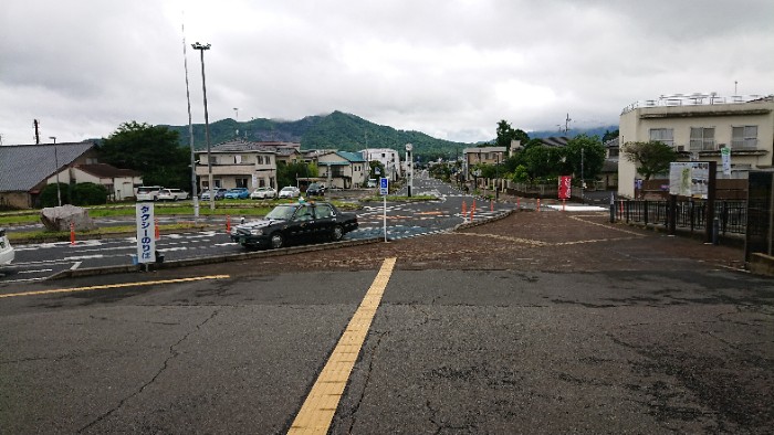 岩瀬駅前