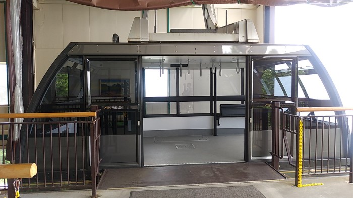 ロープウェイ下車