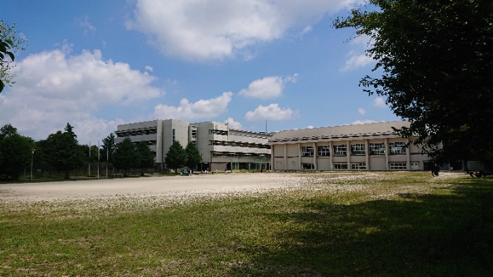 牛久第一中学校