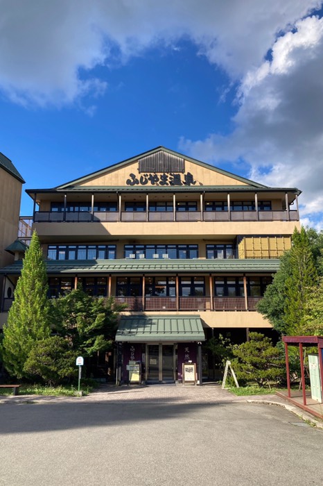 日本最大の木造浴室へ