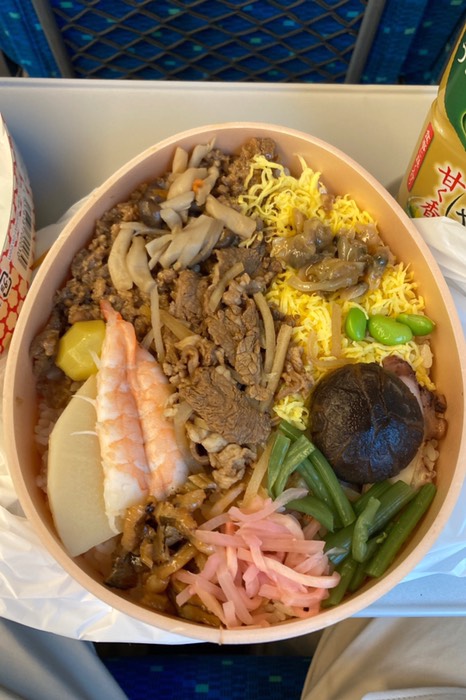 色々なものが入っていて美味しかったです♪