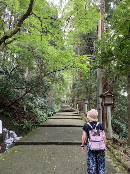 白山本宮、表参道