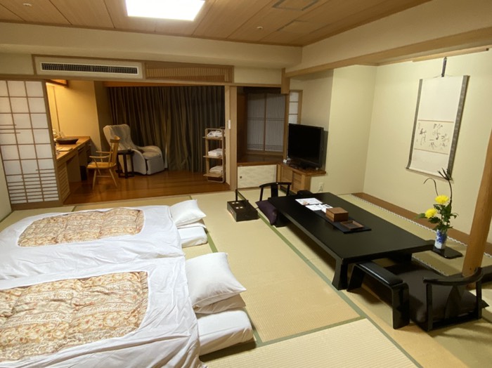 あかん遊久の里鶴雅10