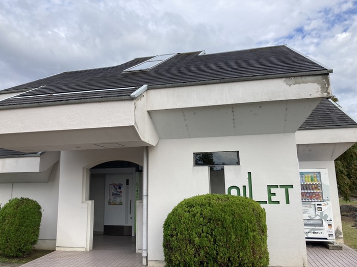 物見山運動公園駐車場近くのトイレ