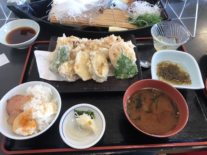 イカ天ぷら定食　1900円