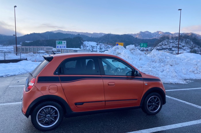 パーキングから道の駅へ歩いて1分