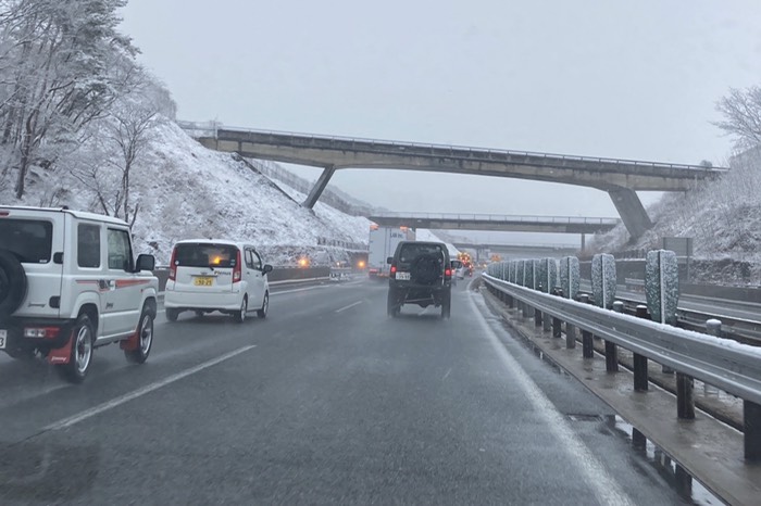 ついには除雪車も登場