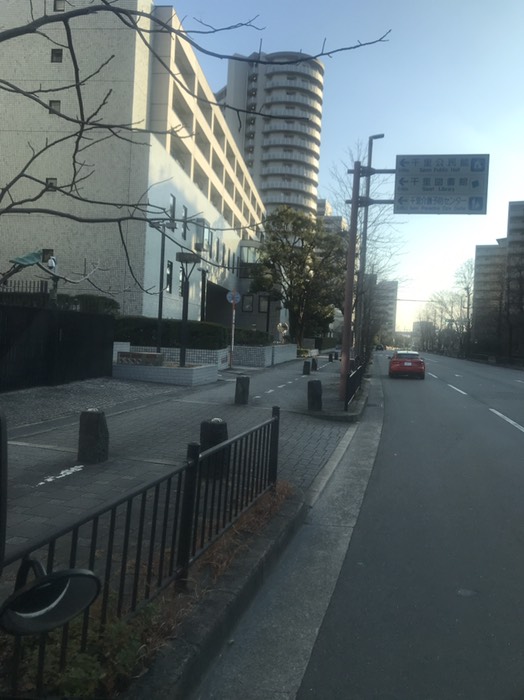 千里中央駅　西