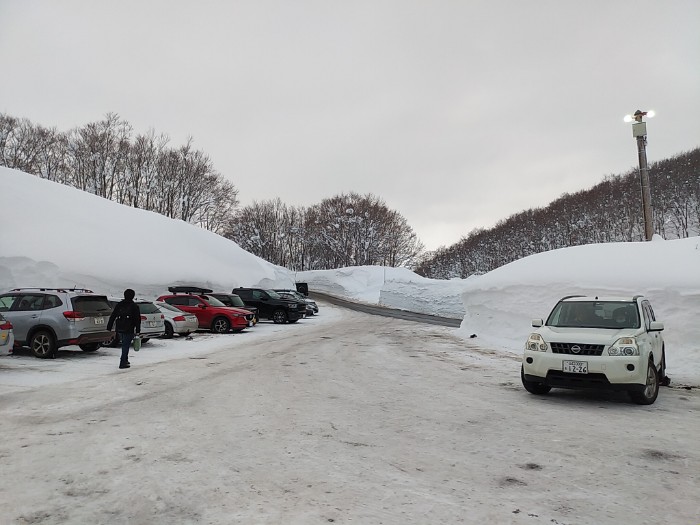 酸ヶ湯温泉　駐車場