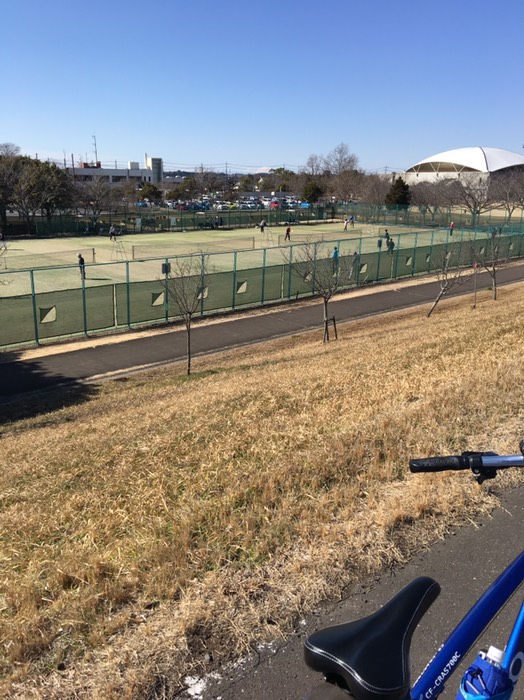 やっとテニスコート