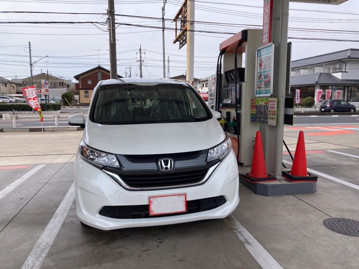 ﾀﾝｸｽｯｶﾗｶﾝなのでまずは給油から
