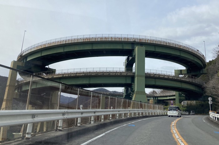 河津七滝ループ橋