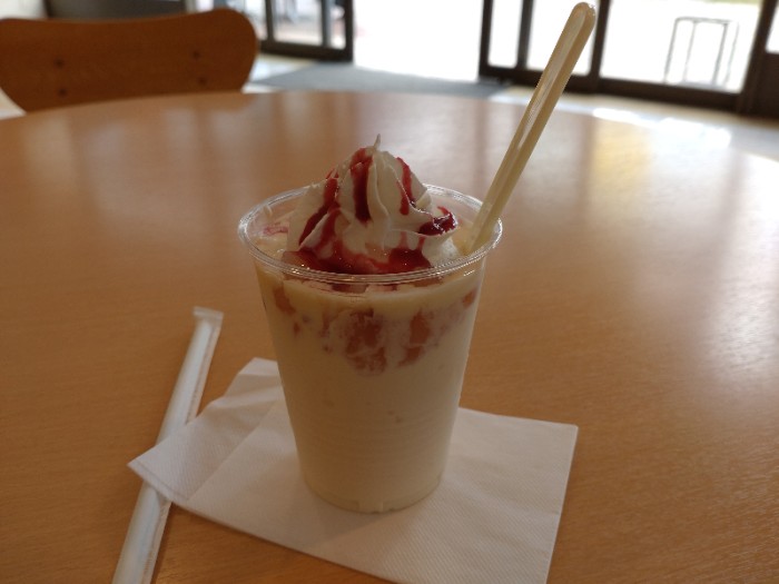 ピーチメルバシェイク