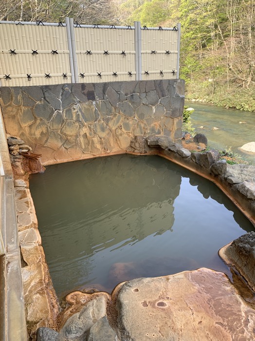 見市温泉露天風呂