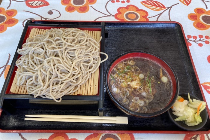 遅い昼食 きのこそば