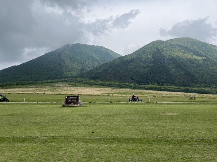 登山者もライダーも多し