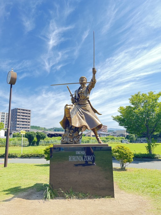 ノロロアゾロ象