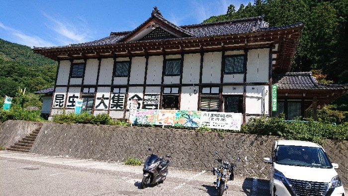 道の駅あさひの前の