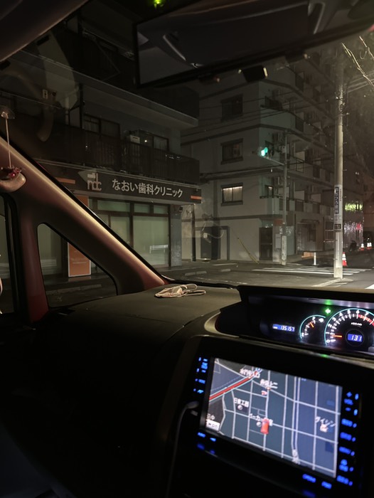 なおい歯科の信号を左折