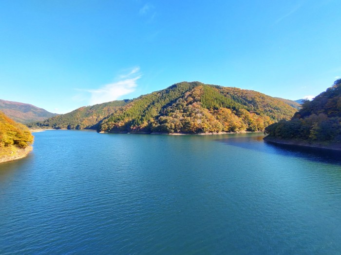九頭竜湖