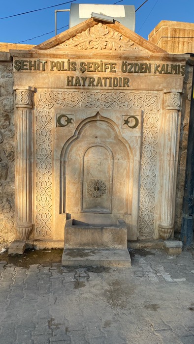 Trinkwasserbrunnen - von diesem Brunnen haben wir tagelang unser Wasser zu Brummi geschleppt 