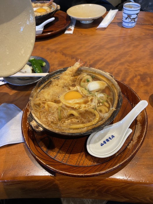 味噌煮込みうどん