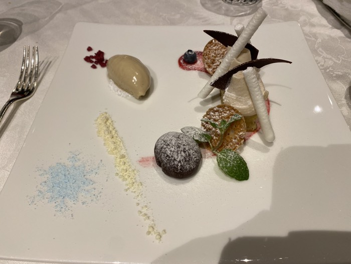 ウィンザーホテル11