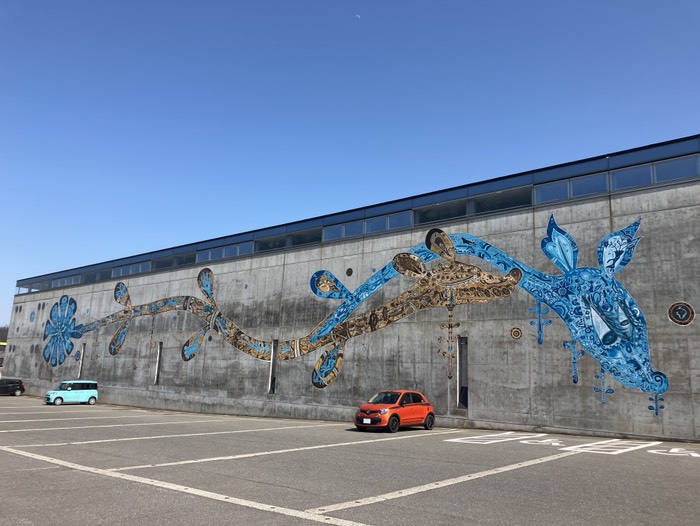 壁画とトゥインゴ