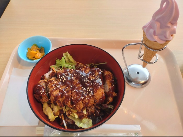 ソースかつ丼・チューリップミニソフト