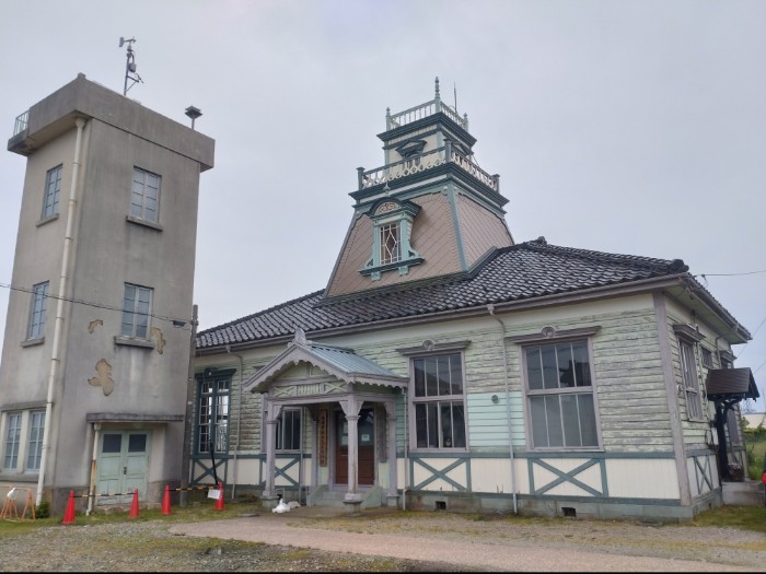 旧伏木測候所庁舎