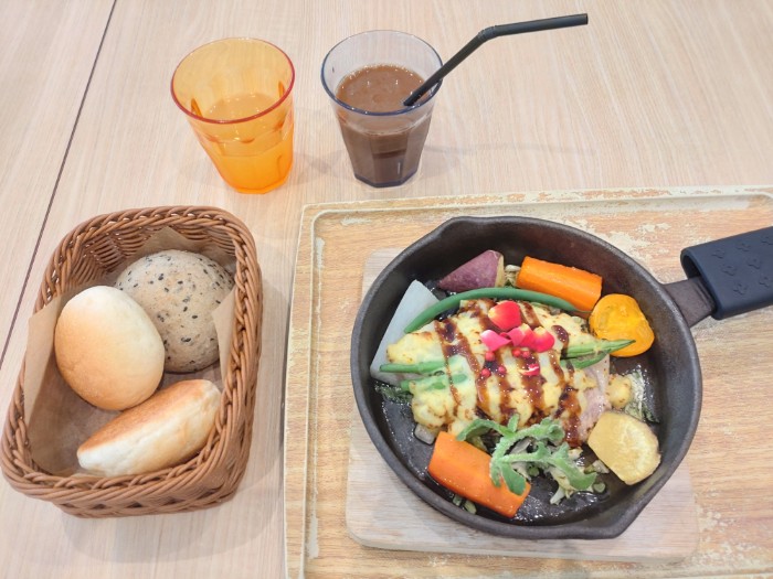豚肉とお野菜のスキレット