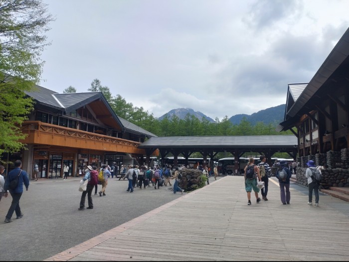 上高地バスターミナル