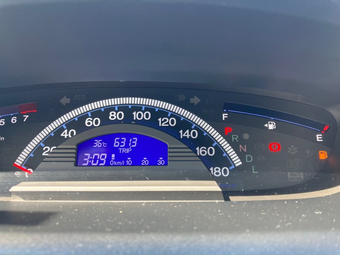 ここらが無給油の限界かな