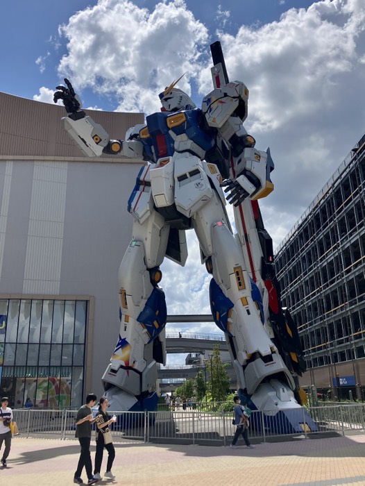 νガンダムは伊達じゃない！