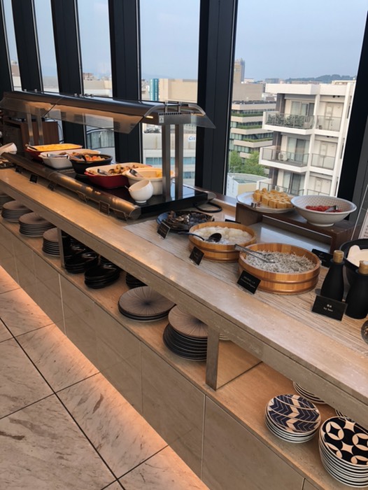 モーニングビュッフェ