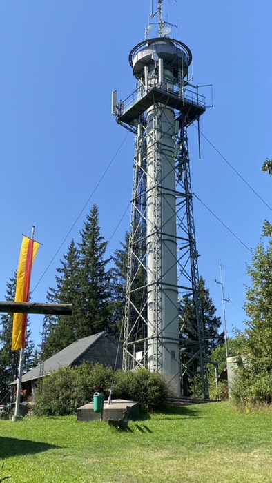 Sendeturm auf dem Hochfirst