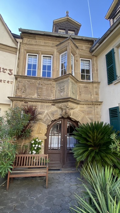 Am Haus „ Zum kleinen Erker“