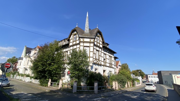 Noch eine schöne Fassade 