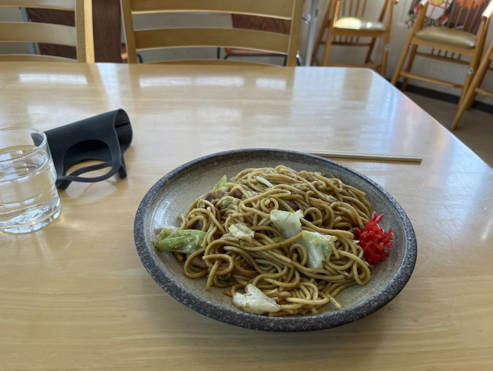 風の家の、蒜山焼きそば