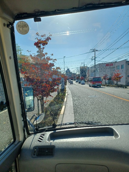 ③ファミリーマート秋川街道
