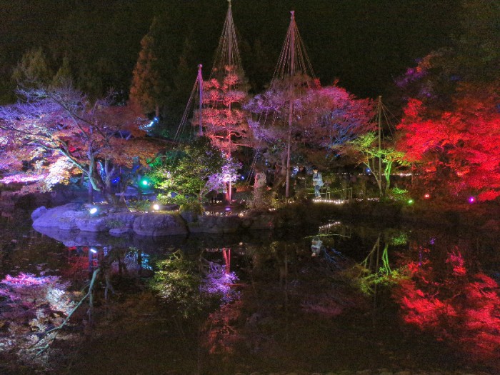 四千色の陶あかり