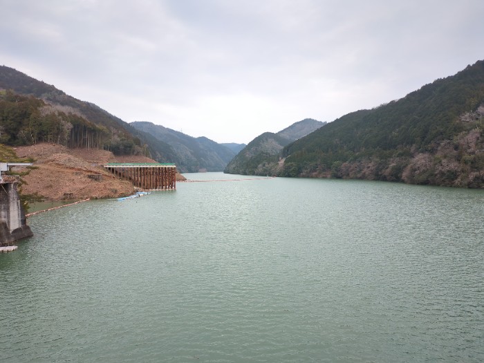 丸山ダム ダム湖