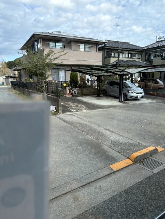 ⑩スターバックス（スタバは向かい側の右前）