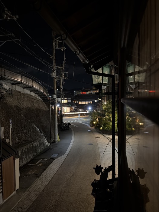 道後温泉本館が見えるお部屋でした