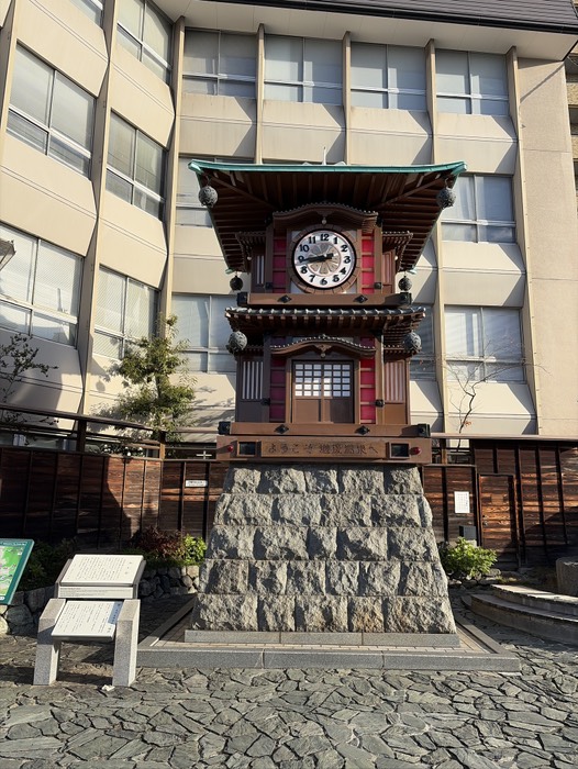 朝の坊ちゃん時計